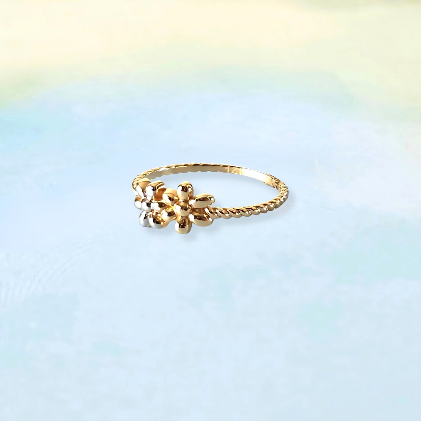14k Double Daisy Ring