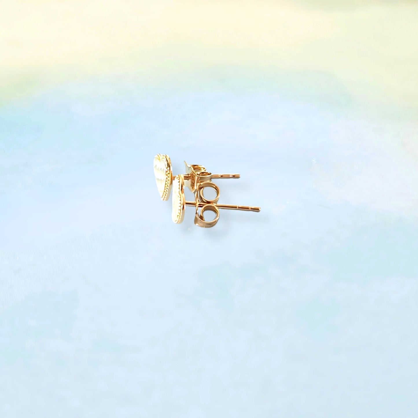 14k Heart of Gold Studs
