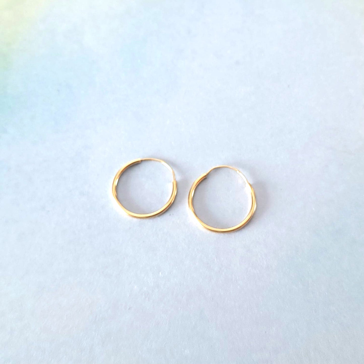 14k Minimal Huggies