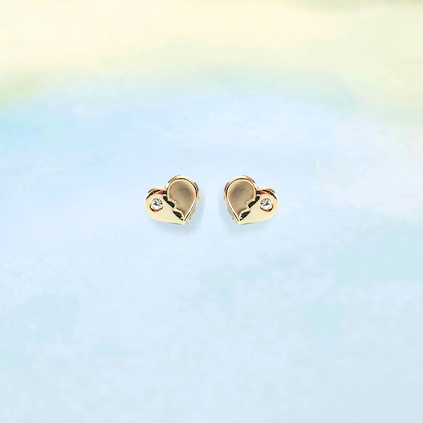 14k Broken Hearts Sparkle Stud