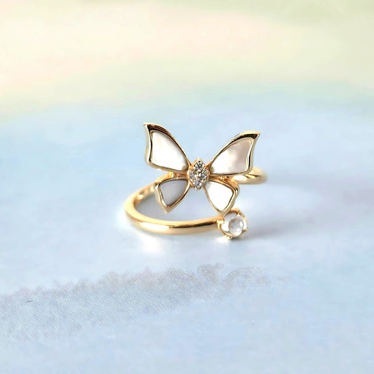 14k Butterfly & Pearl Ring