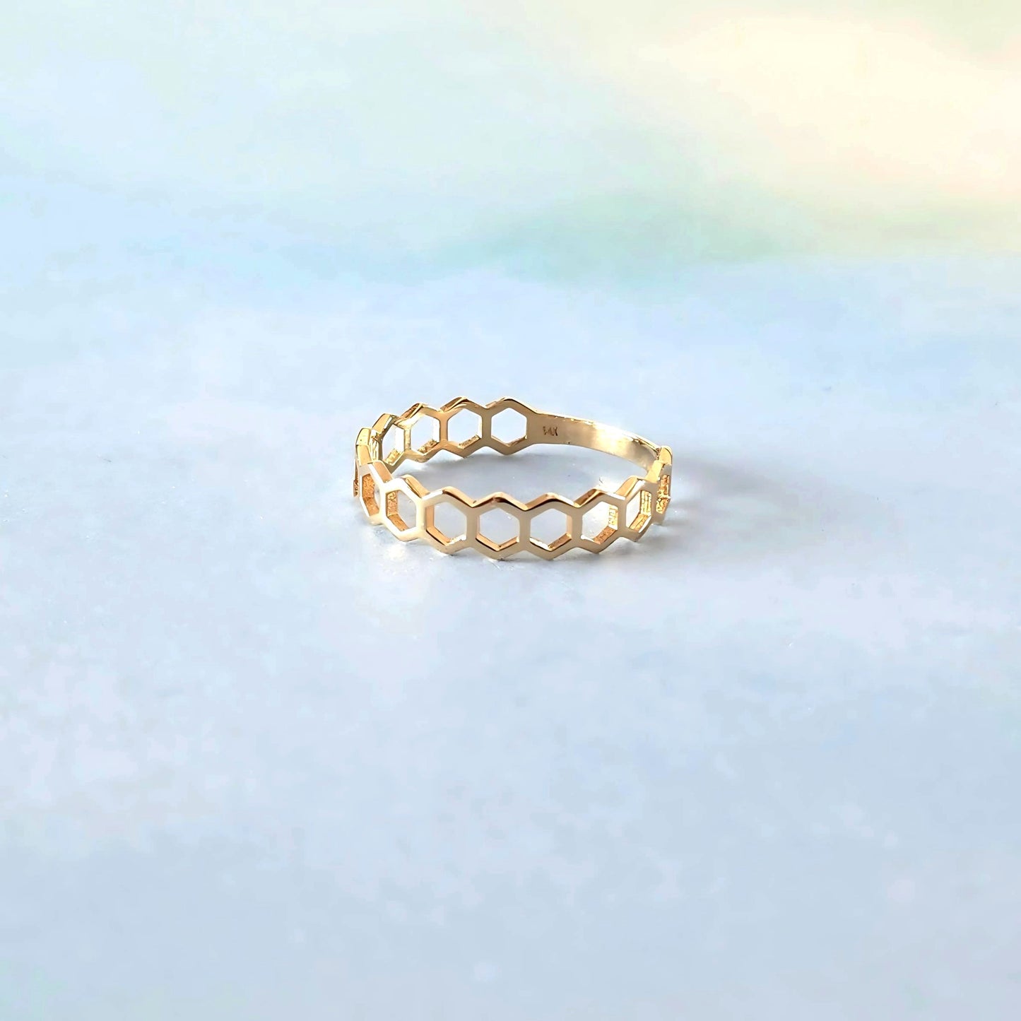 14k Honeycomb Ring