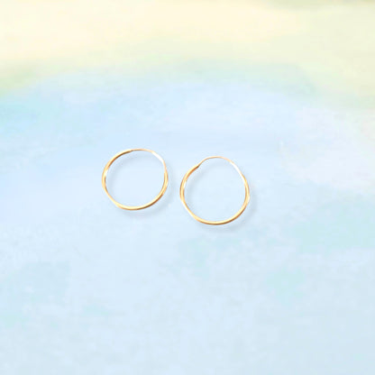 14k Minimal Huggies