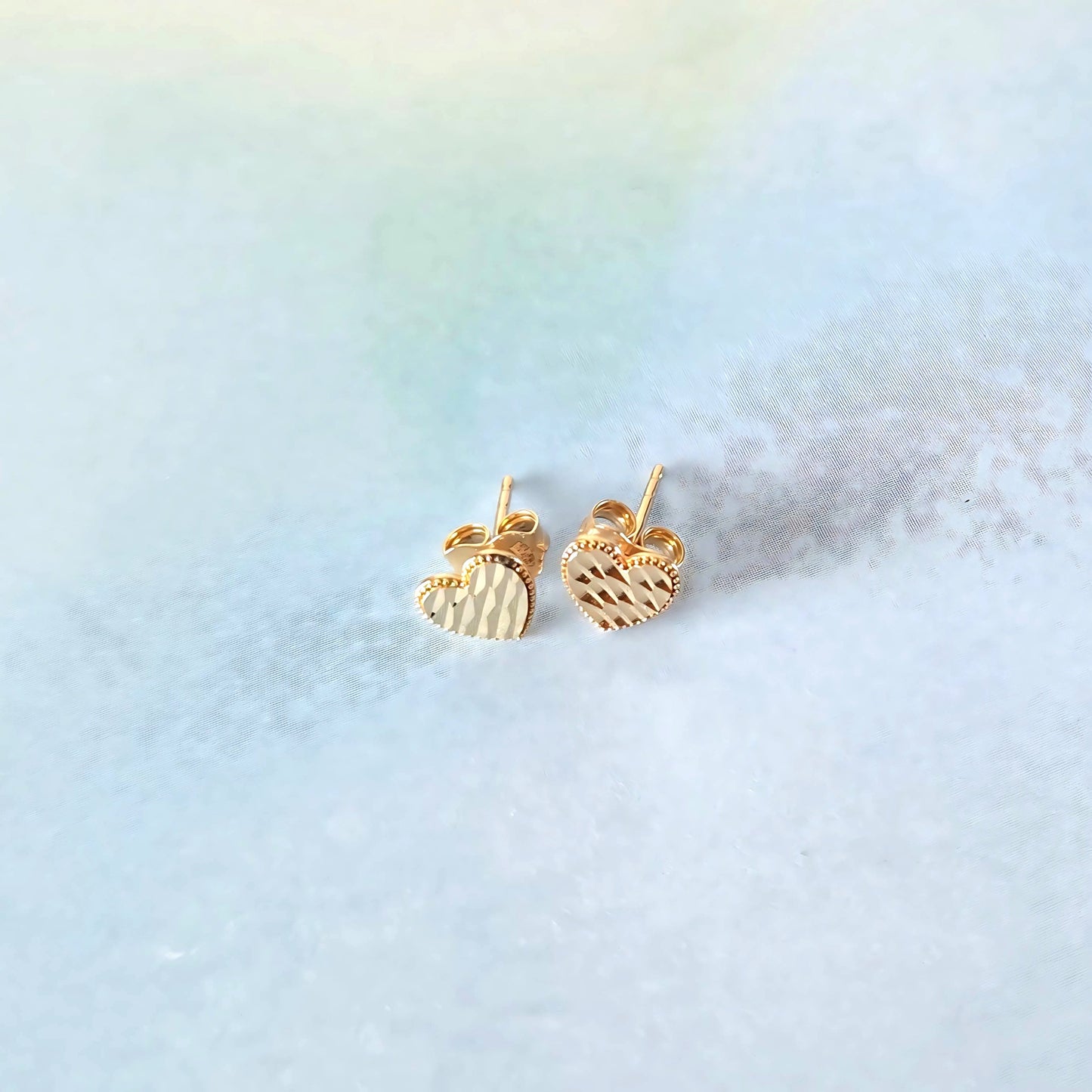 14k Heart of Gold Studs