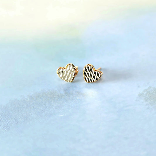 14k Heart of Gold Studs