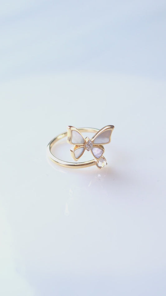 14k Butterfly & Pearl Ring