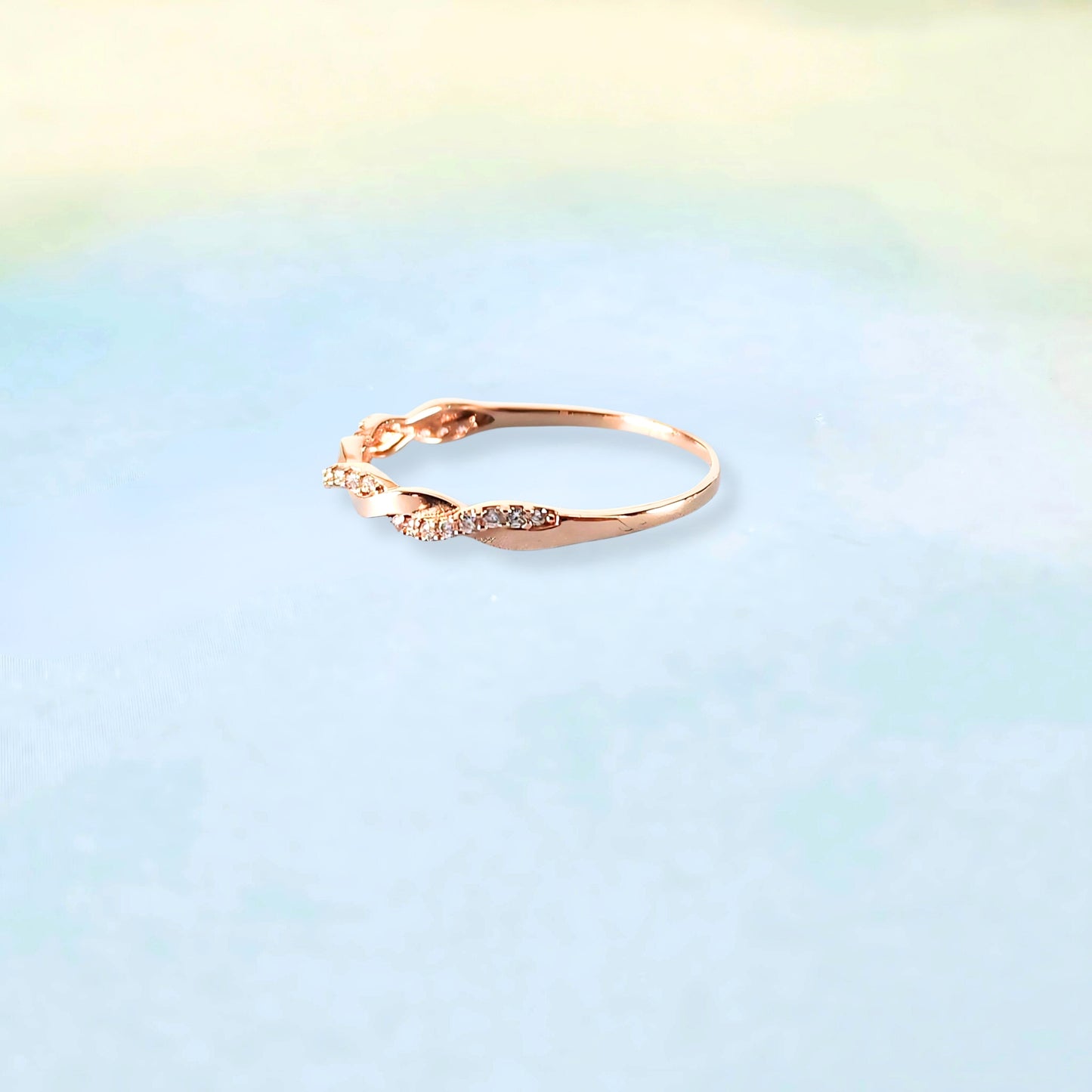 14K Rose Gold Twisted Band