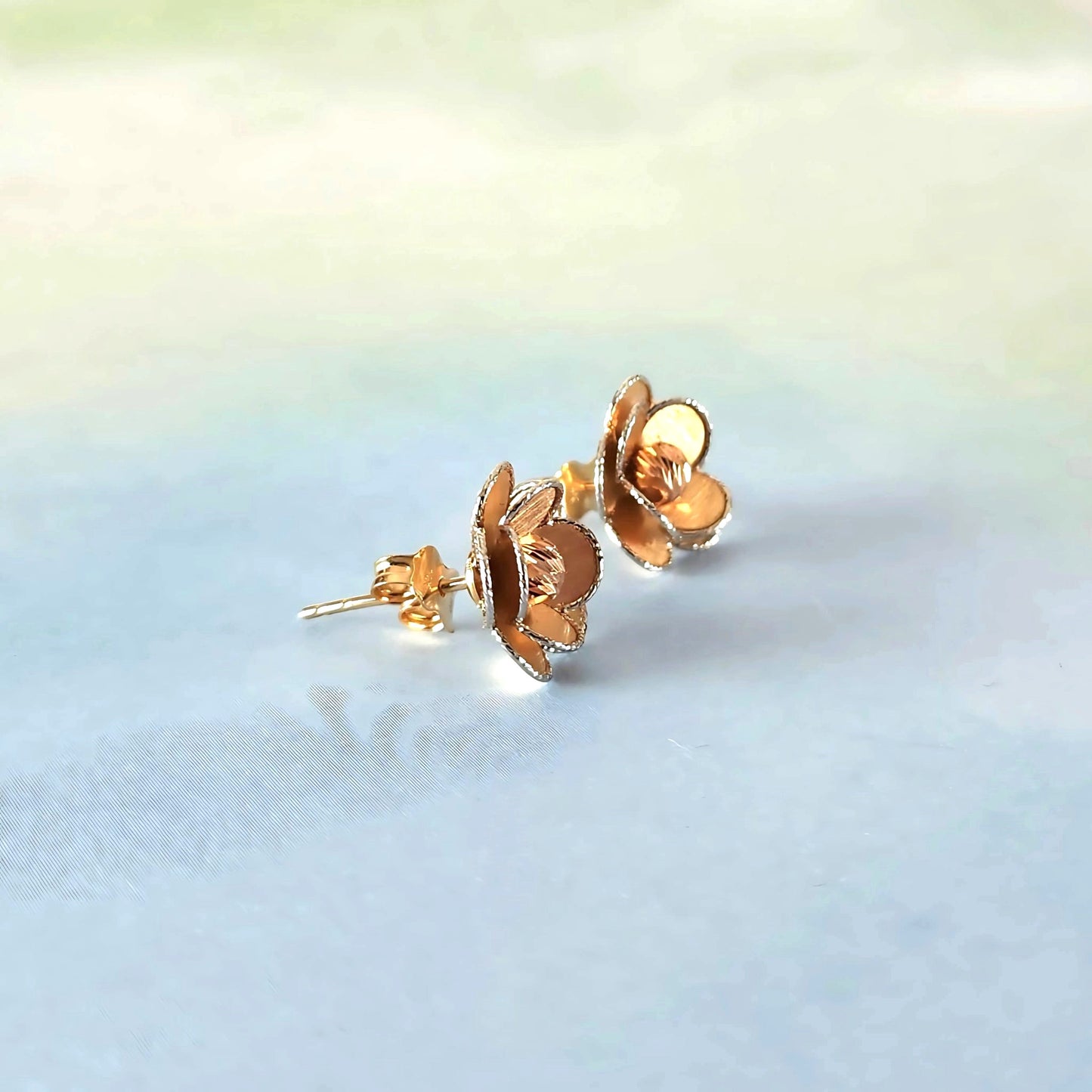 14k Rose Flower Stud
